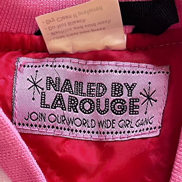 Love LaRouge Official Pink Satin “Death Before Dull Nails” Bomber Jacket Sz M - Picture 6 of 9